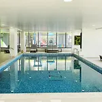 Apartment Eka - Pool &