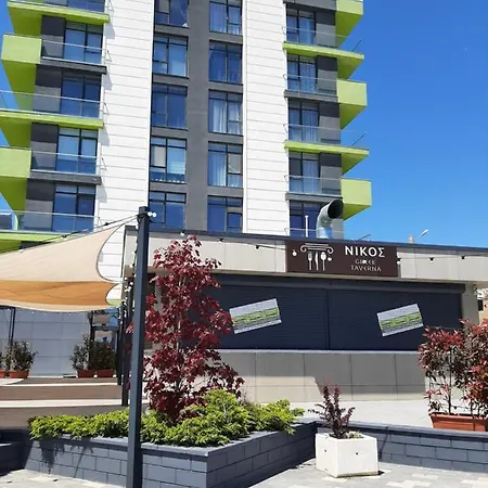 Eka - Pool & Năvodari