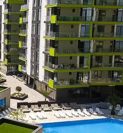 Eka - Pool & Apartment *
