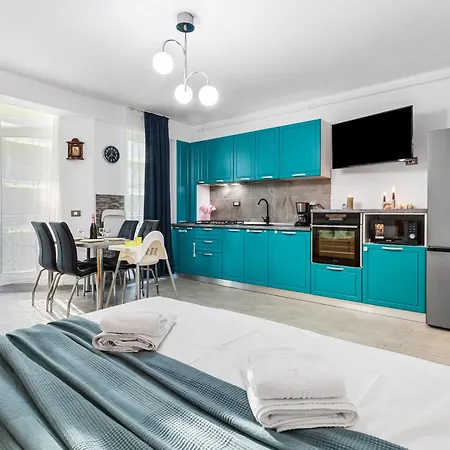 Apartment Eka - Pool &