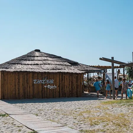 Eka - Pool & * Năvodari