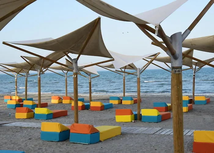 Eka - Pool & Apartmán *